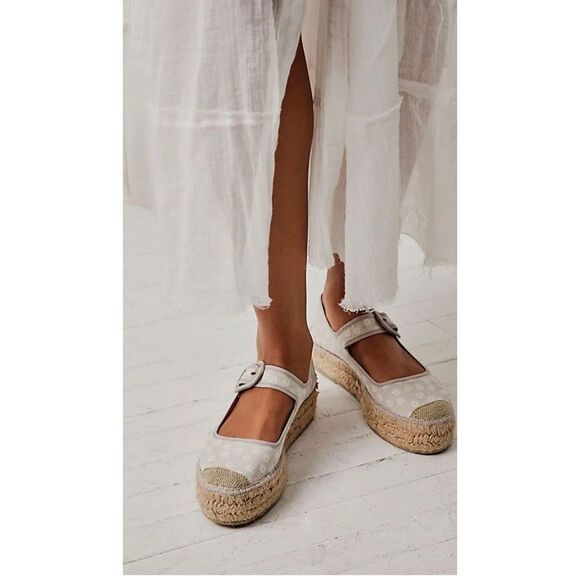 Free People Surfside Daisy Mary Janes Size 36 - Picture 2 of 8
